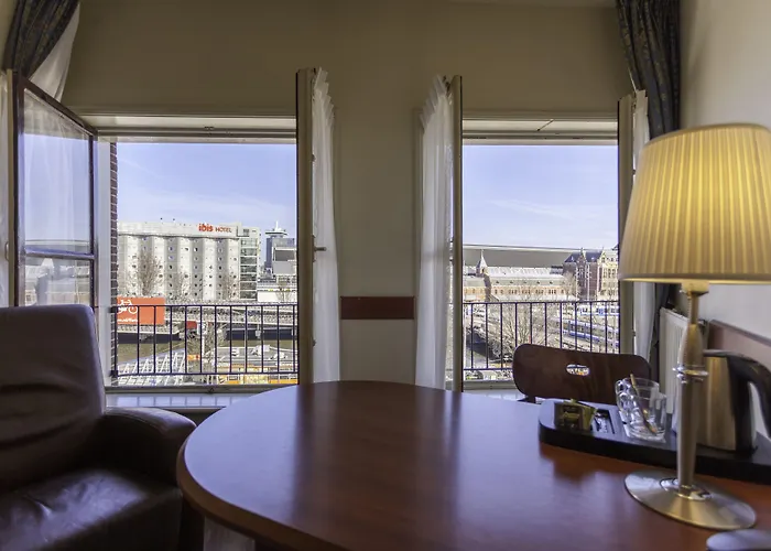 A-train 3* Amsterdam