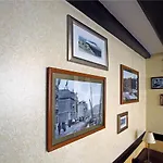 A トレイン ホテル 3*