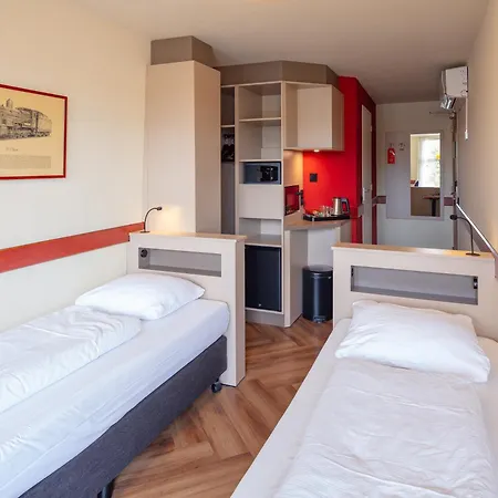 A-train Hotel Ámsterdam