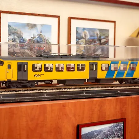 Hotel A-train 3*