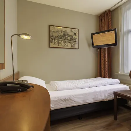 A-train Otel 3*