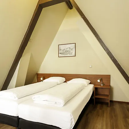 A-train Hotel 3*