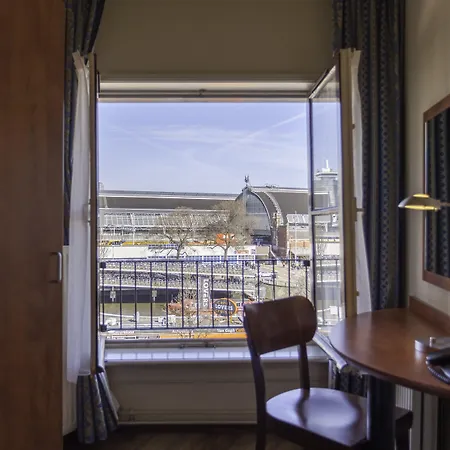 A-train Otel 3*