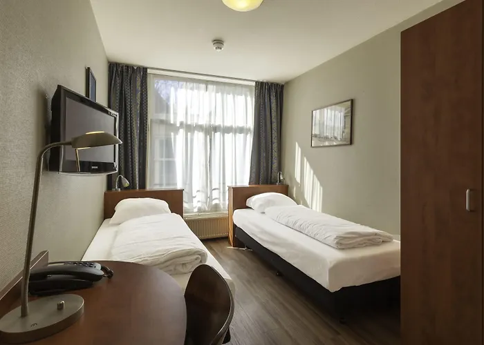 إيه ترين أمستردام