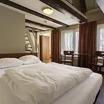 Hotel A-train 3*
